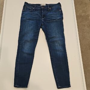 Madewell 8" Skinny Jeans Size 30